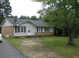 3042 Earl Ln, Gastonia, NC 28052