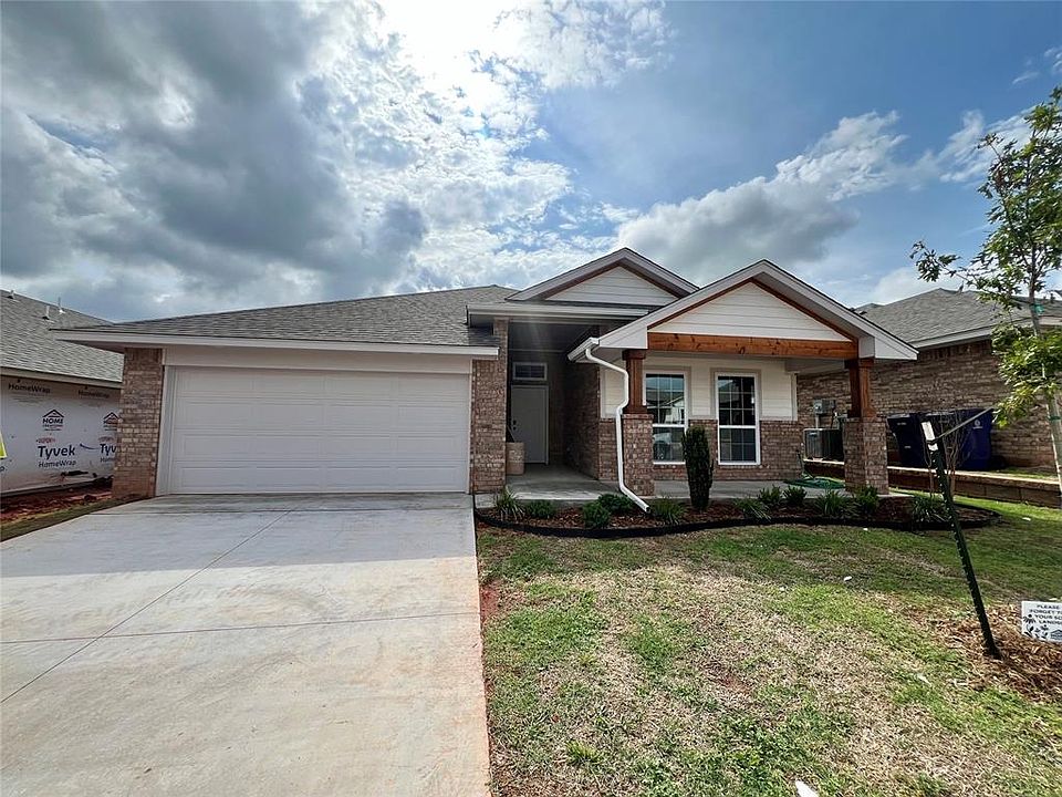 1st image of 18005 Sunny Stone Ln