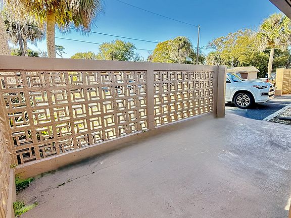 4th image of 465 D St