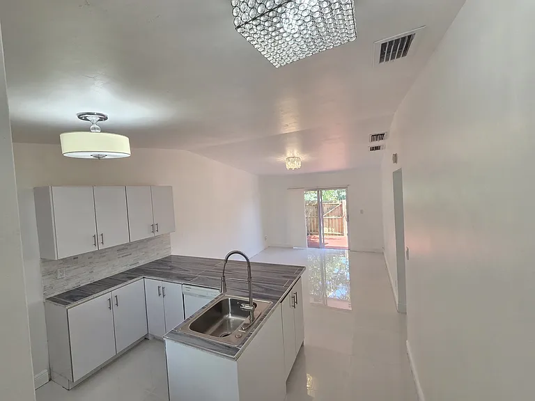 20845 Grouper Dr — Photo 13