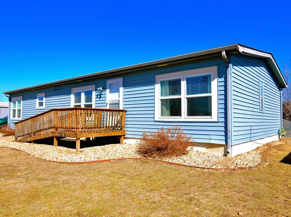 2814 Nelsons Lndg, Manhattan, KS 66502