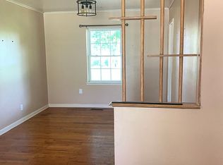 2707 E 4th St, Tulsa, OK 74104