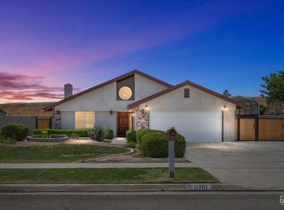 11201 Aimee Way, Bakersfield, CA 93312