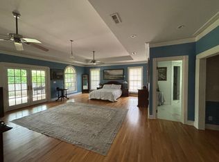 615 W Meade Dr, Nashville, TN 37205