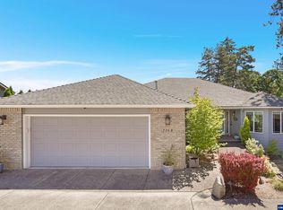 2368 W Park St NW, Salem, OR 97304