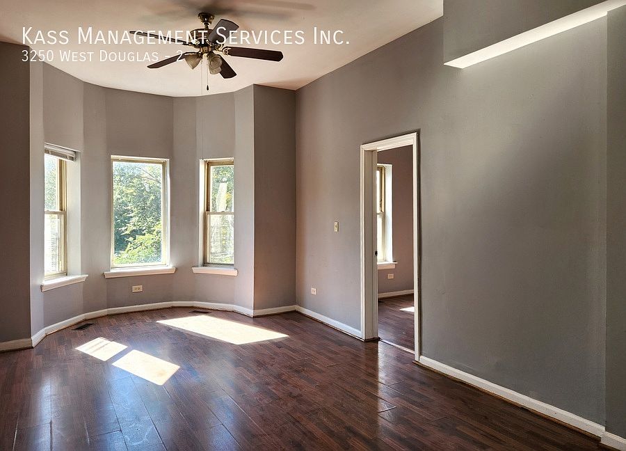 1st image of 3250 W Douglas Blvd #2