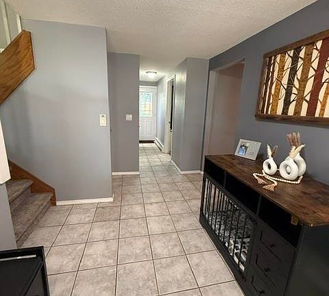 4th image of 2408 Elizabeth St