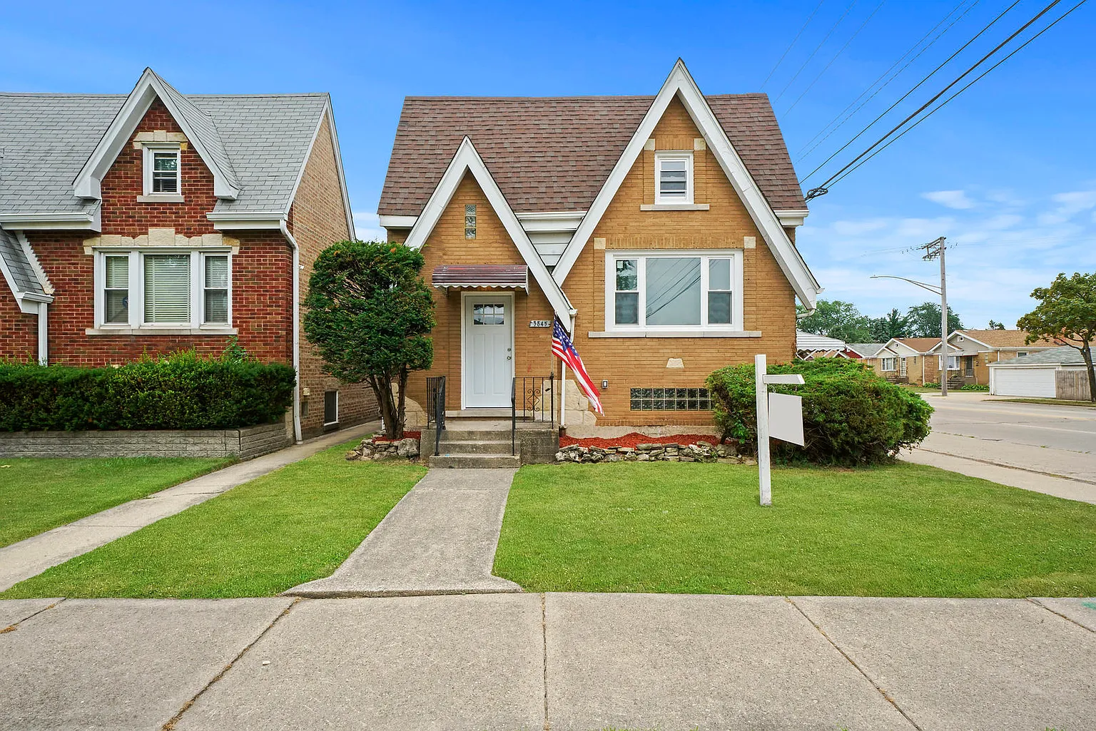 3845 Home Ave photo 1