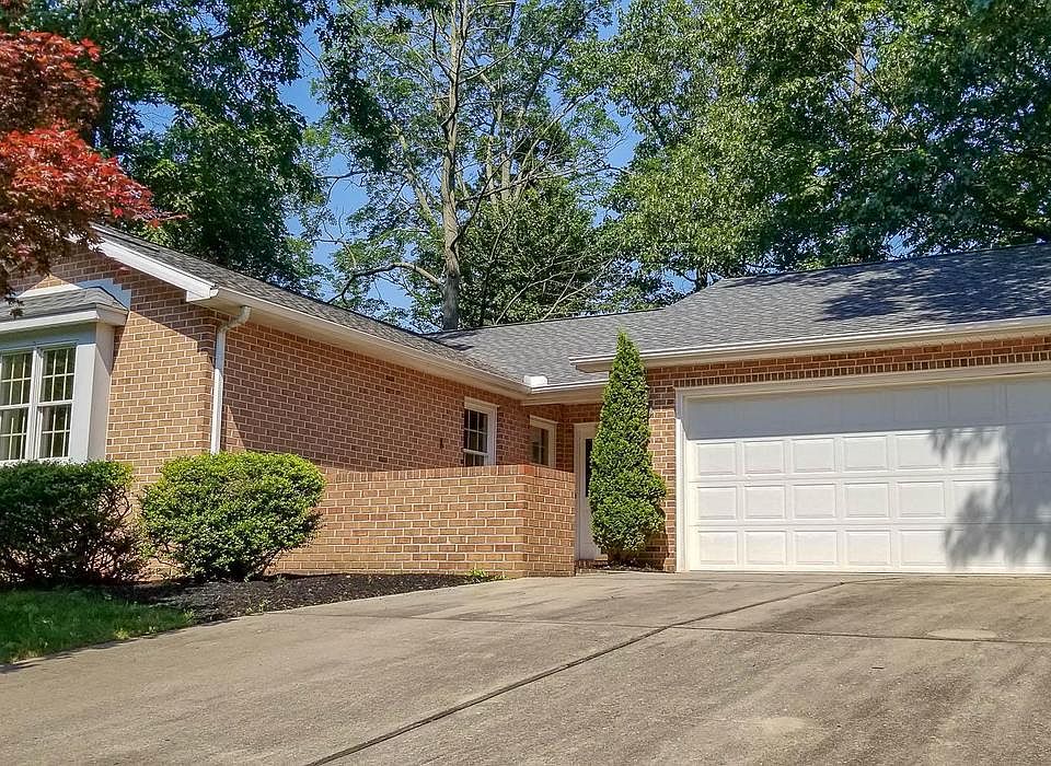 1st image of 6123 Greenbriar Ln