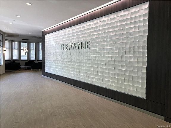 3rd image of 300 Columbus Ave #11147315