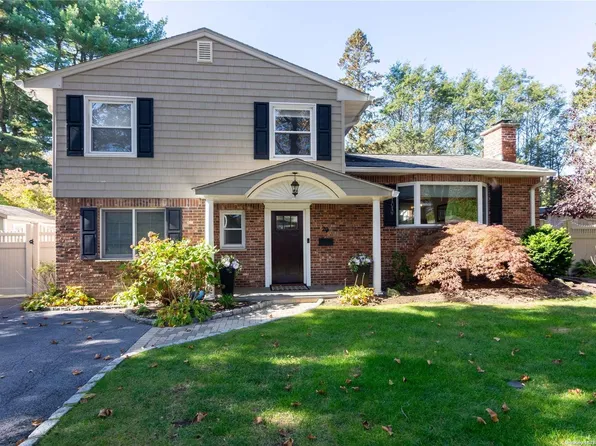 29 Earl Road, Melville, NY 11747