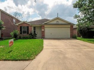 10319 Falling River Dr, Houston, TX 77095