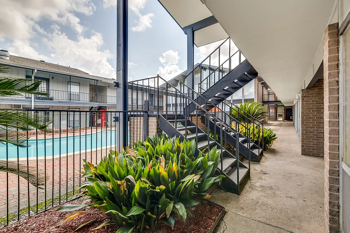 Gallery Apartments — Photo 4