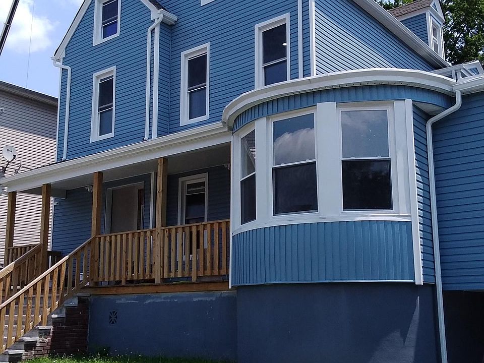 1st image of 180 Halsted St