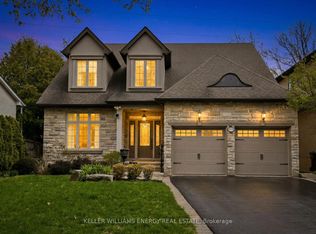 768 Duchess Dr, Mississauga, ON L4Y 1H7