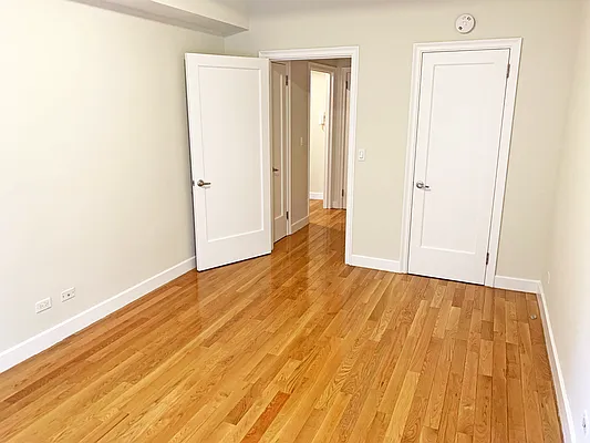 Rented by Stonehenge NYC LLC | media 7