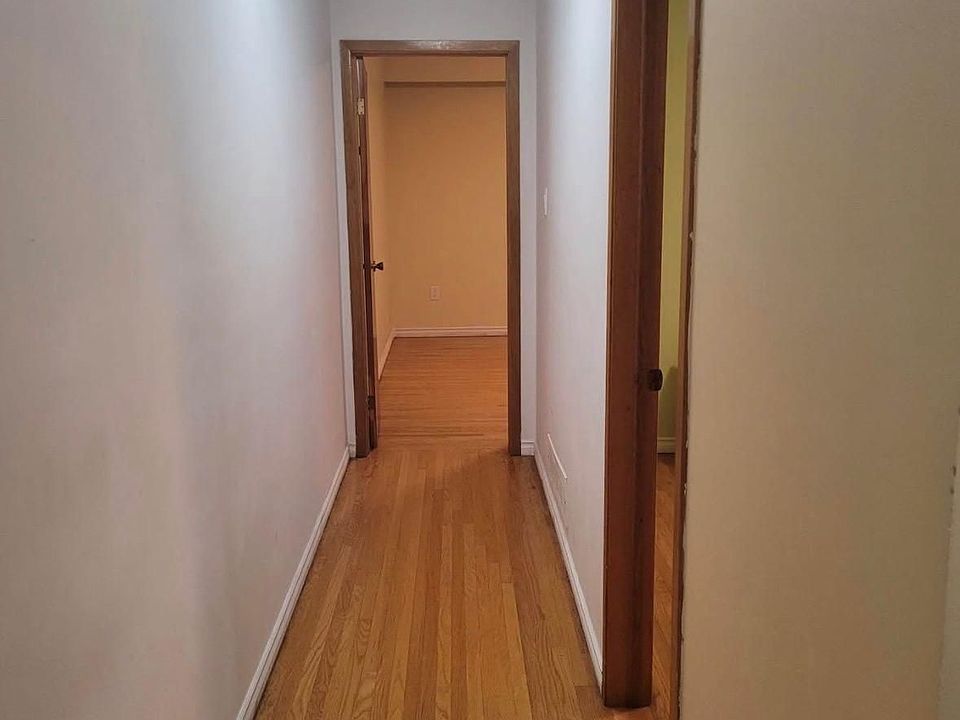 1st image of 3A Heale Ave