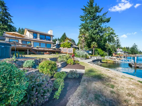 22514 99th Lane SW, Vashon, WA 98070