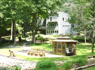 325 Van Voorhis Ave, Rochester, NY 14617