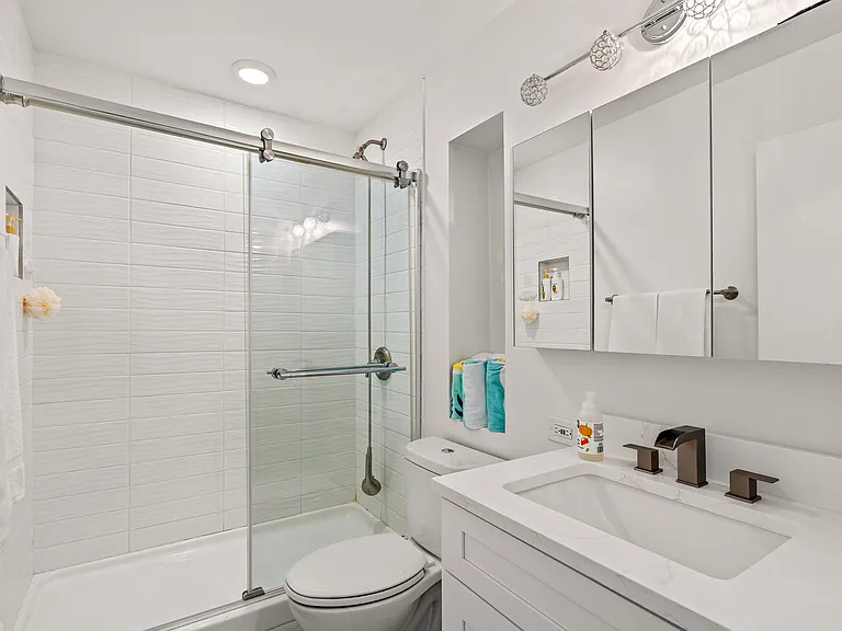 9165 SE Yacht Club Cir — Photo 21