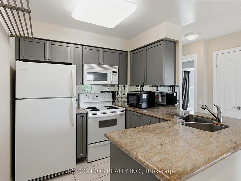 21 Hillcrest Ave #601 — Photo 10
