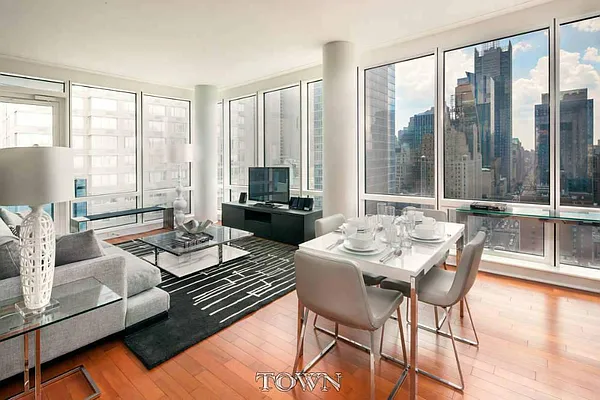 Rented by Town Residential | media 17