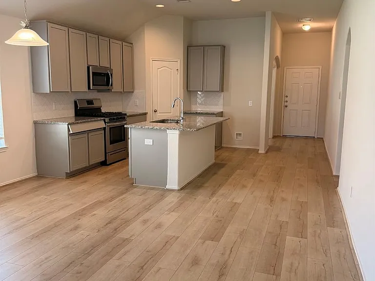 3443 Hughes Meadow Way — Photo 11