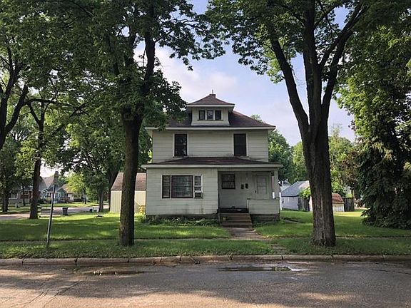 5th image of 1020 Campbell Ave NW