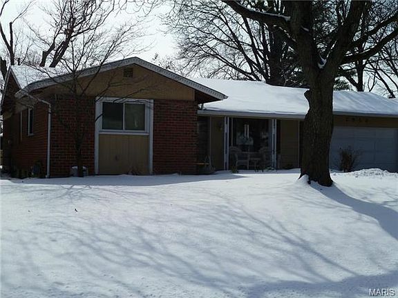 2nd image of 2570 Cheshire Dr