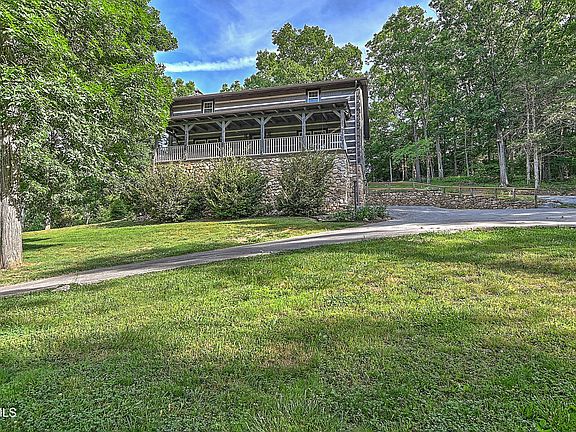 2nd image of 375 Lick Hollow Rd