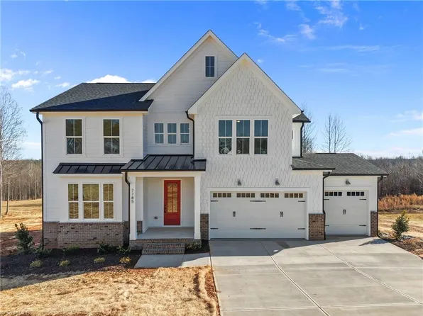 7785 Chadding Dr, Oak Ridge, NC 27310
