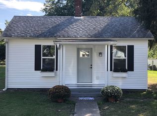315 Pine St, Carrollton, IL 62016