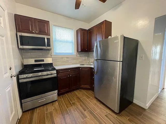 1 bed, 2.0 bath, $3,000 — Photo 4
