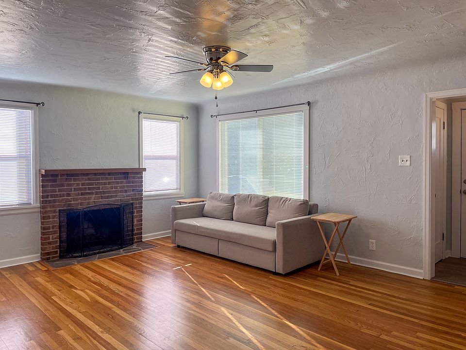 Living room.