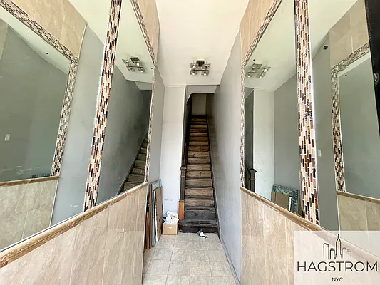 Rented by Hagstrom Management Inc | media 13