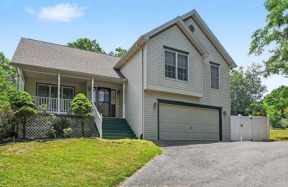 1st image of 102 Hilldale Rd