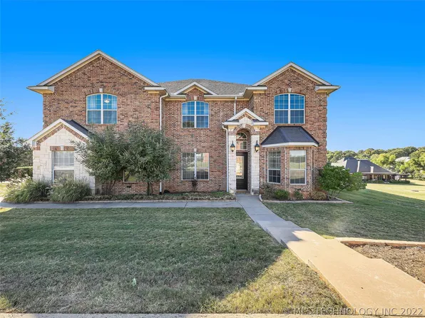 165 Blake Ln, Durant, OK 74701