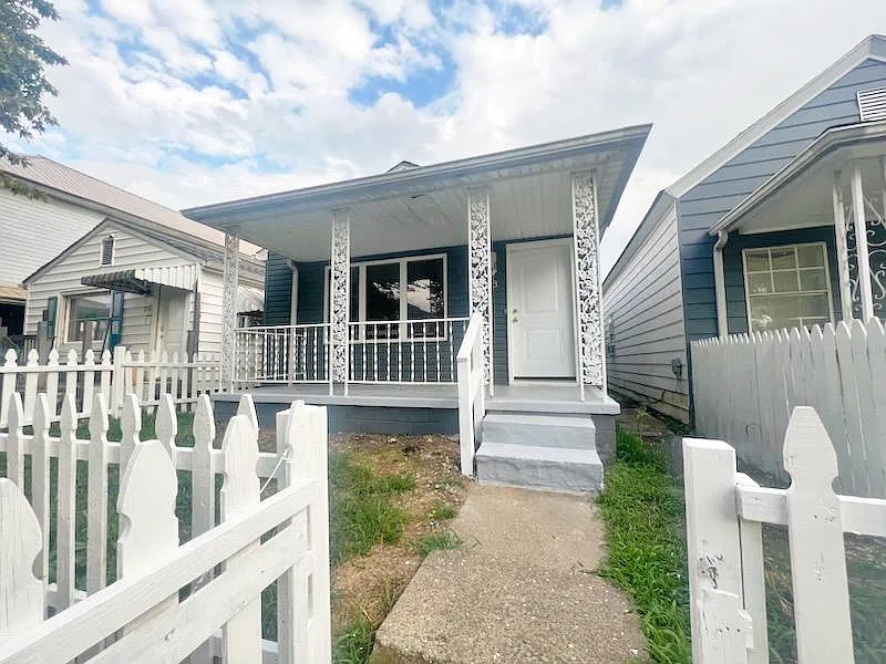 2 bed, 760 sqft, $865 — Photo 1