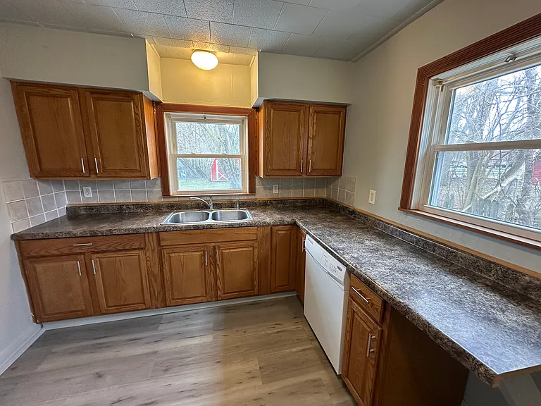 333 Deline Dr — Photo 14