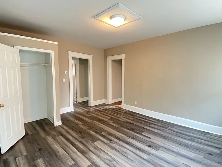 1026 Del Monte Pl — Photo 9