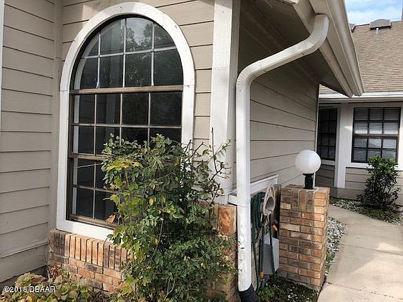 2nd image of 2027 Cornell Pl