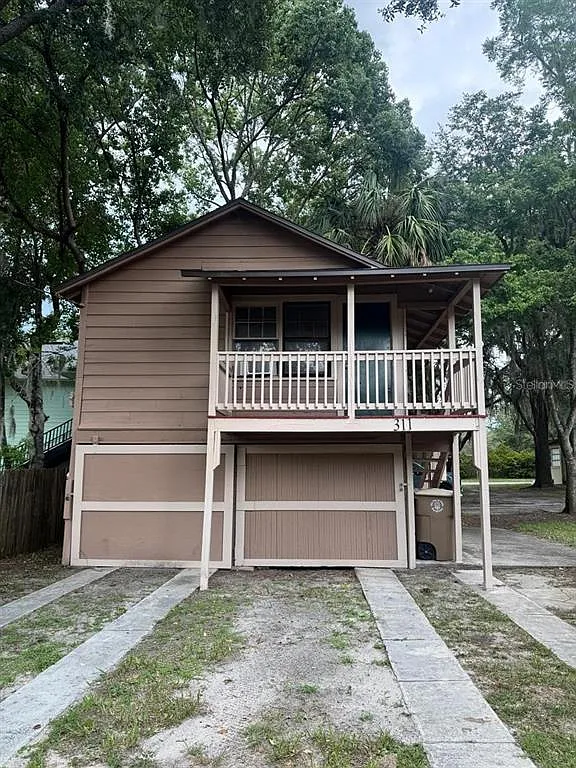 1 bed, 1.0 bath, 360 sqft, $885 — Photo 1