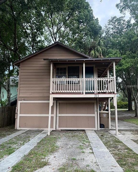 1st image of 311 NE Sanchez Ave