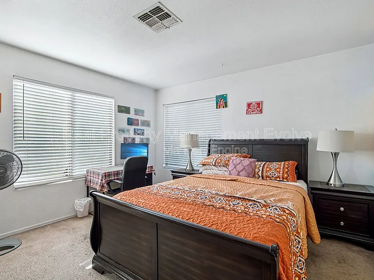 12571 W Mauna Loa Ln — Photo 17