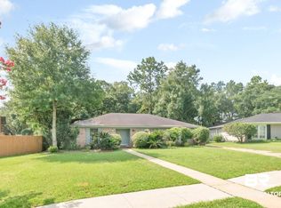 5705 Empress Dr, Mobile, AL 36609