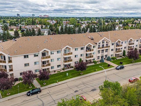 4th image of 10421 42nd Ave NW #208