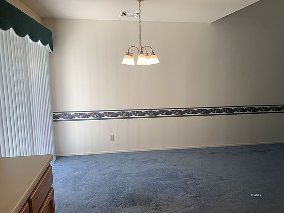5th image of 328 Ashton St