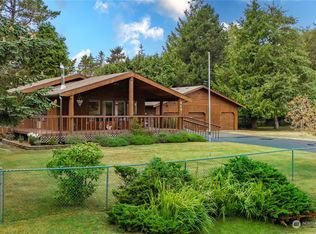 845 Falls Of Clyde Loop SE, Ocean Shores, WA