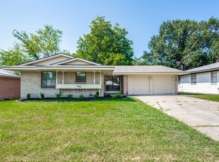 706 Goodyear St, Irving, TX 75062