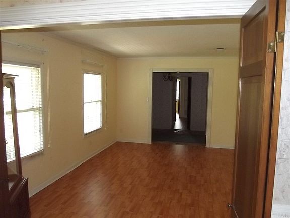 4th image of 7825 Lancelot Dr